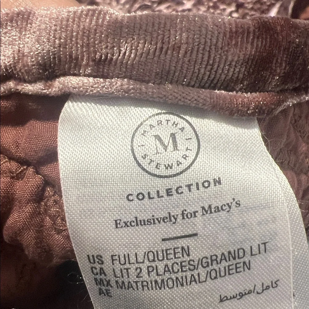 Martha Stewart Luxurious Velvet Burgundy Quilt